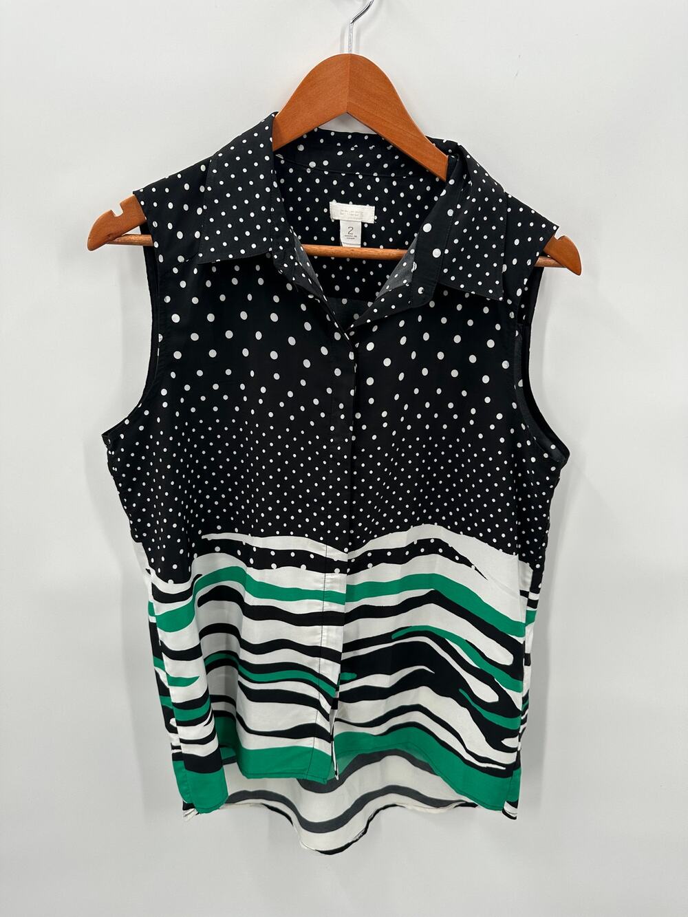 Chicos Sleeveless Button Blouse Black White Green Polka Dot Hi-Lo Hem // L